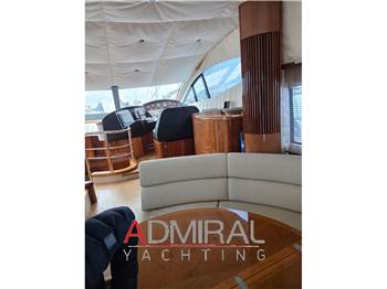 Sunseeker Manhattan 52