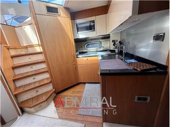 Sunseeker Predator 64