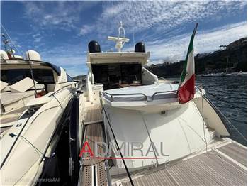 Sunseeker Predator 64