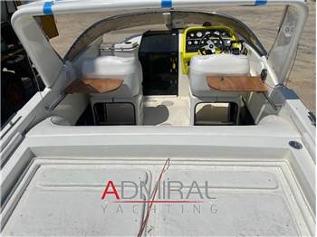 Wellcraft Marine SCARAB 31