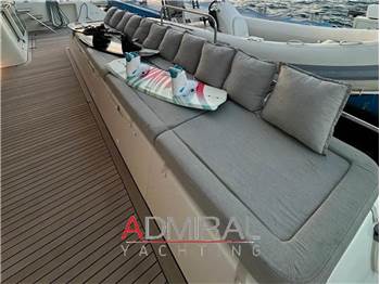 Lagoon 620