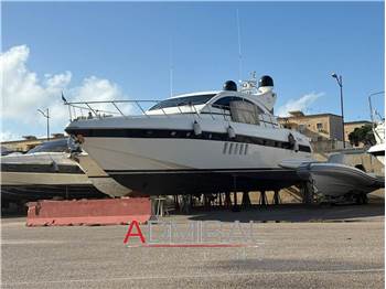 Overmarine Mangusta 72 Open