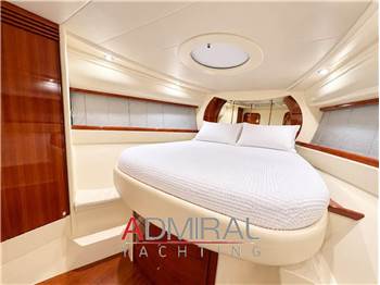 Pershing 46