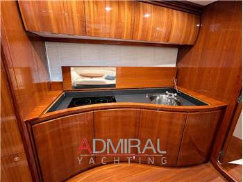 Pershing 46
