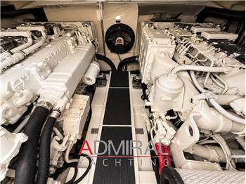 Pershing 46