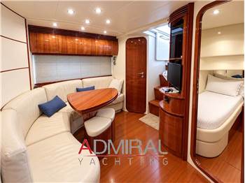 Pershing 46