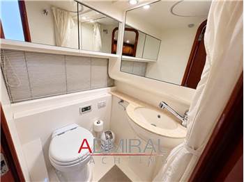 Pershing 46