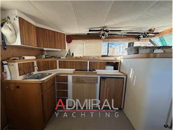 Bertram Yacht 33 sport fisherman