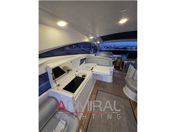 Pershing 56'