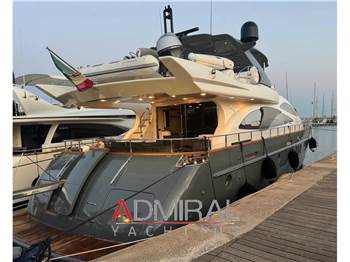 Azimut 80 Carat
