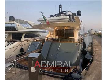 Azimut 80 Carat