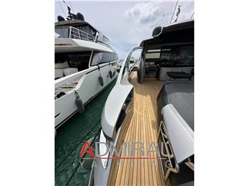 Pershing Pershing 70