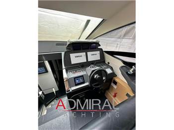 Pershing Pershing 70