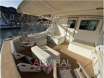 Bertram Yacht 33 sport fisherman