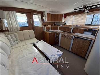 Bertram Yacht 33 sport fisherman