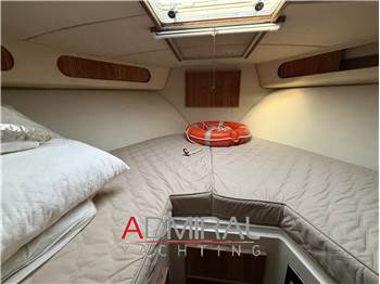 Bertram Yacht 33 sport fisherman