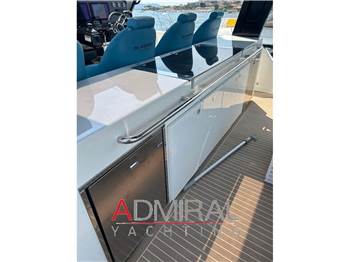 De Antonio Yachts D50 Open