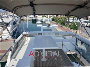 Fairline SQUADRON 42