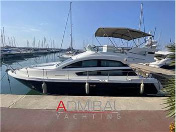 Fairline SQUADRON 42