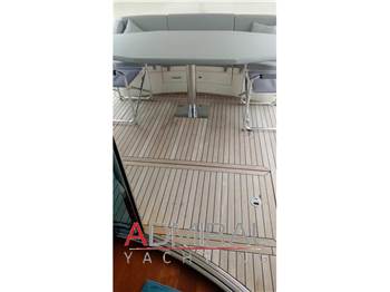Fairline SQUADRON 62
