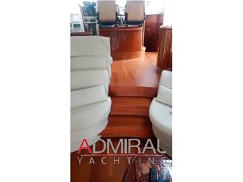 Fairline SQUADRON 62