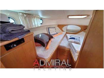 Portofino Marine 750 Spider