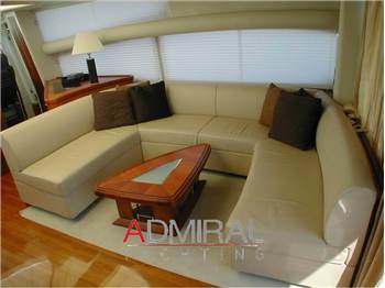 Sunseeker Predator 82