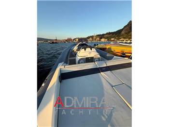 Panamera Yacht PY100