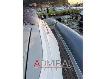 Panamera Yacht PY100