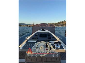 Panamera Yacht PY100