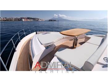 Cayman Yachts S600