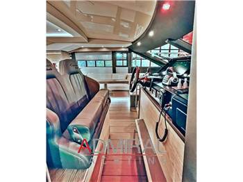 Cayman Yachts S600