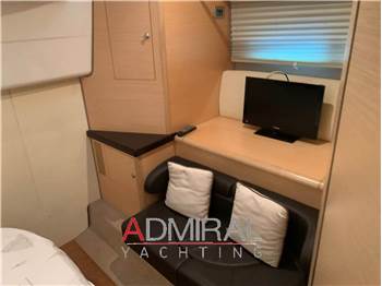 Cranchi MEDITERRANEE 43 HARD TOP