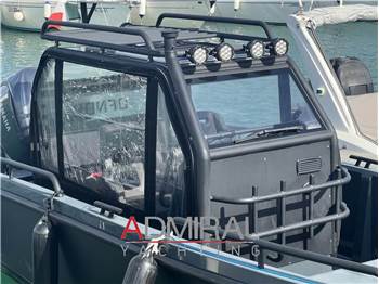 XO BOATS DFNDR 8