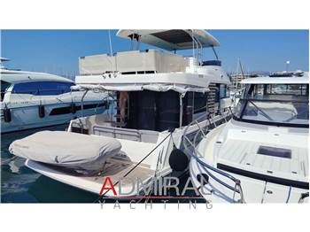 Beneteau Swift trawler 48