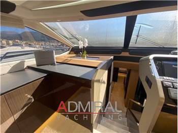 Azimut 77S