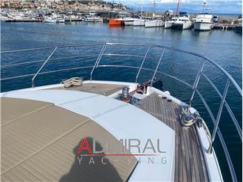 Azimut 77S