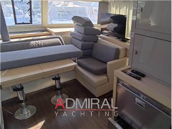 Fountaine Pajot Astréa 42