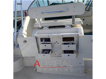 Pursuit 3070 Offshore Center Console