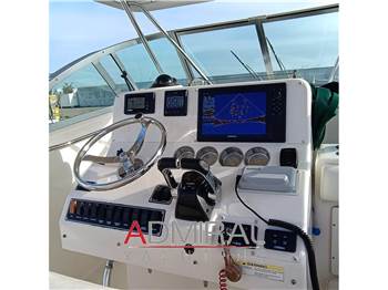 Pursuit 3070 Offshore Center Console