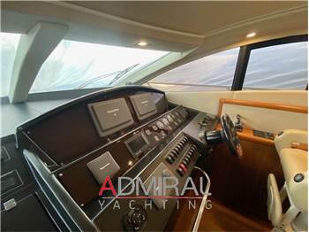 Sunseeker Predator 72