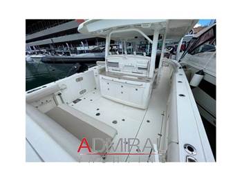 Boston Whaler 380 OUTRAGE