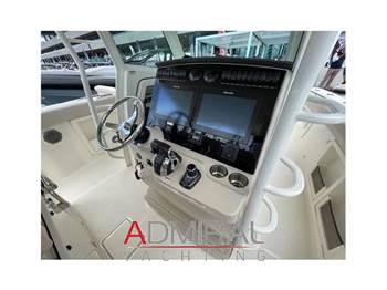 Boston Whaler 380 OUTRAGE