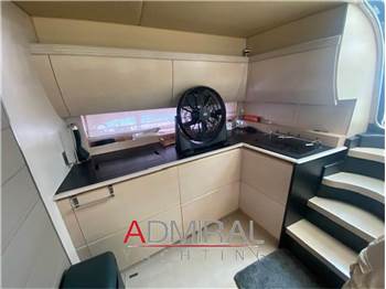 Atlantis 55