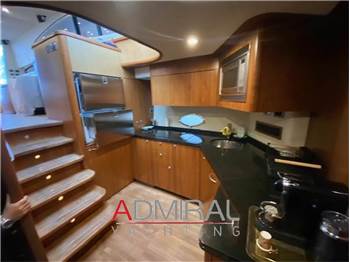 Sunseeker Predator 72