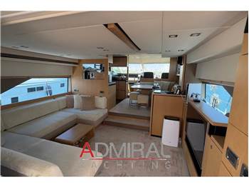 Fairline SQUADRON 60