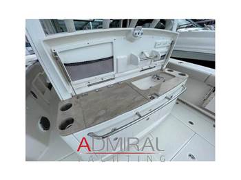 Boston Whaler 380 OUTRAGE