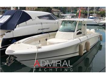 Boston Whaler 380 OUTRAGE