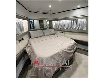 Austin Parker AP 48 SUNDECK