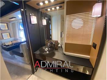 Azimut 77S